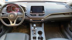 نيسان ألتيما